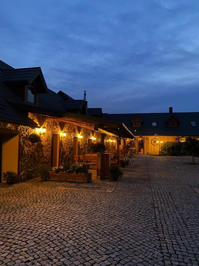 Aparthotel Kamien I Sowa Lipinki Łużyckie Exterior foto
